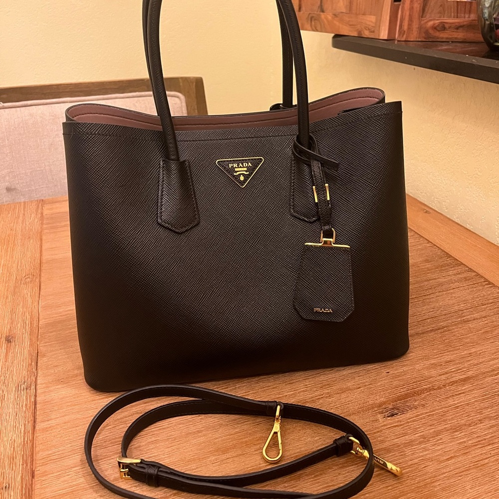 Prada Saffiano Cuir Medium Double